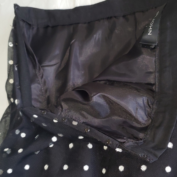 St.John NEW Balloon Skirt Mesh Top Women's BLACK & WHITE NWT - Picture 5 of 15